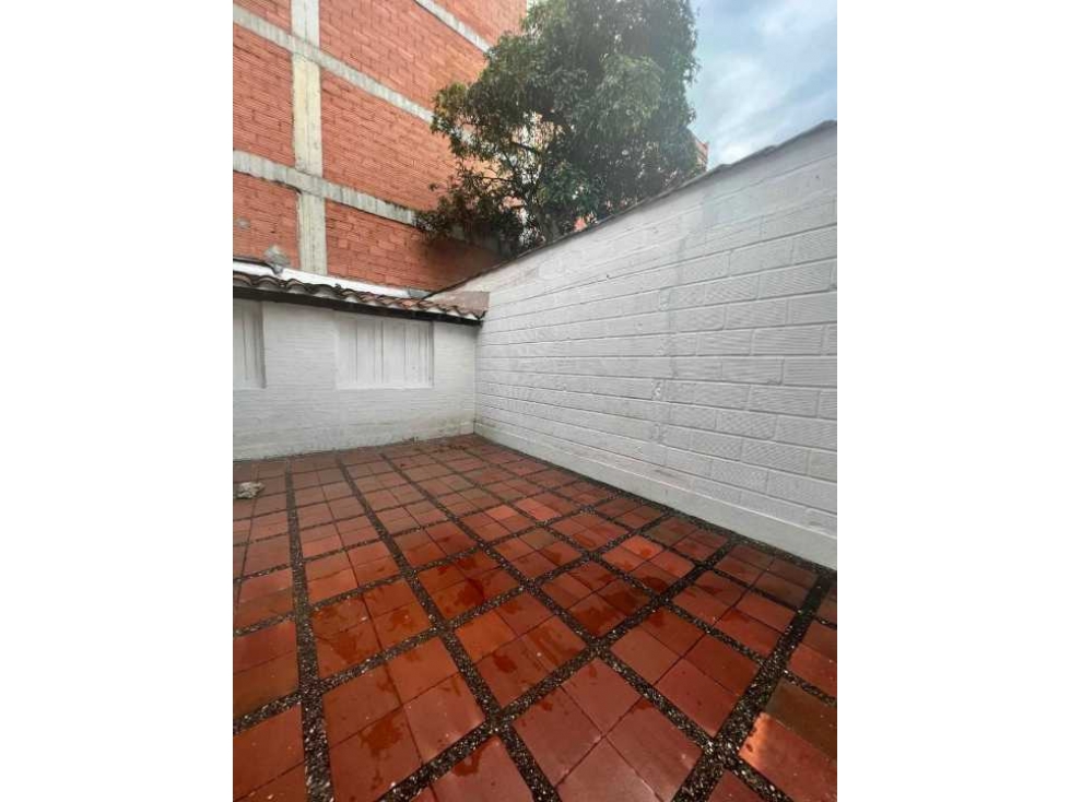 VENTA CASA UNIFAMILIAR SECTOR BELÉN SAN BERNARDO