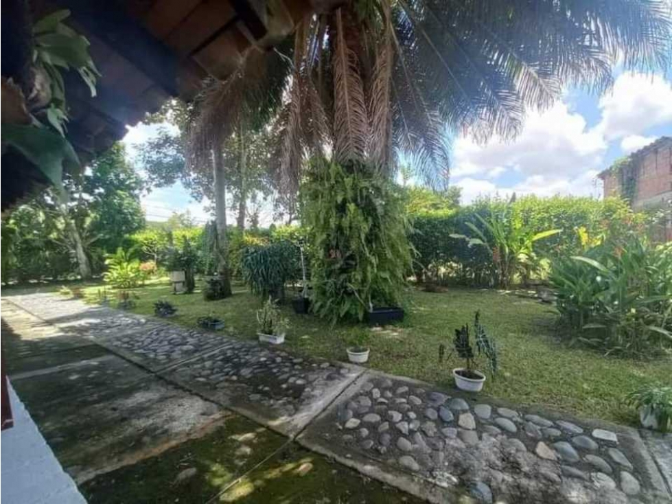 VENTA DE CASA CAMPESTRE HOLGUIN VALLE