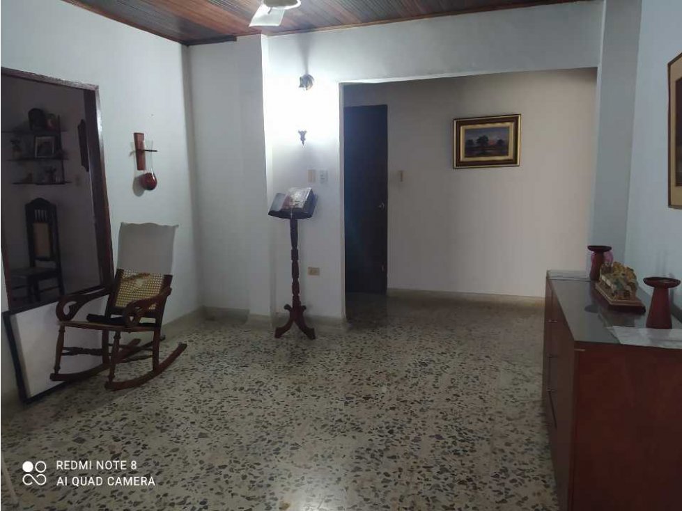 Venta de casa en barrio pasatiempo, monteria