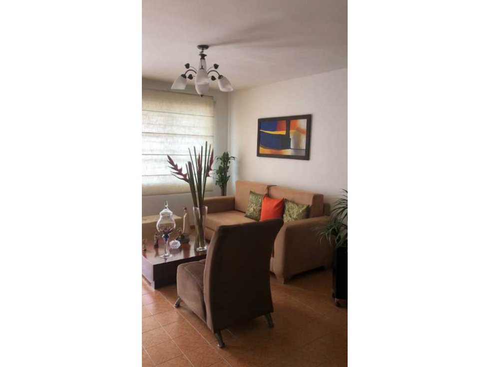 VENTA DE CASA EN CONJUNTO CERRADO EN LA CASTELLANA