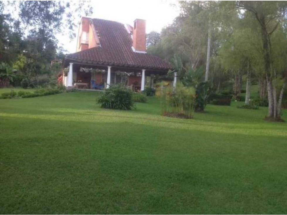 Venta de casa finca en zona oriente del valle de aburrá (T.B)