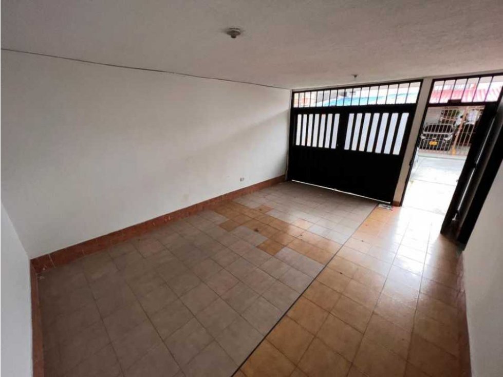 VENTA DE CASA SECTOR BARRIO GRANADA