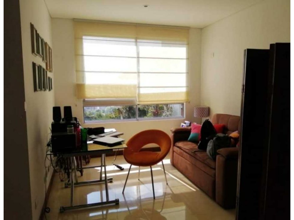 VENTA DE ESPECTACULAR APARTAMENTO EN EL TESORO MEDELLIN