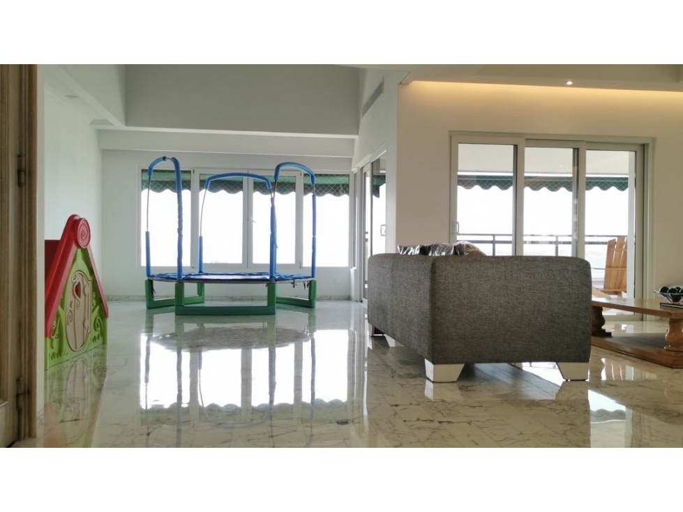 Venta de espectacular apartamento edificio Tierrabomba