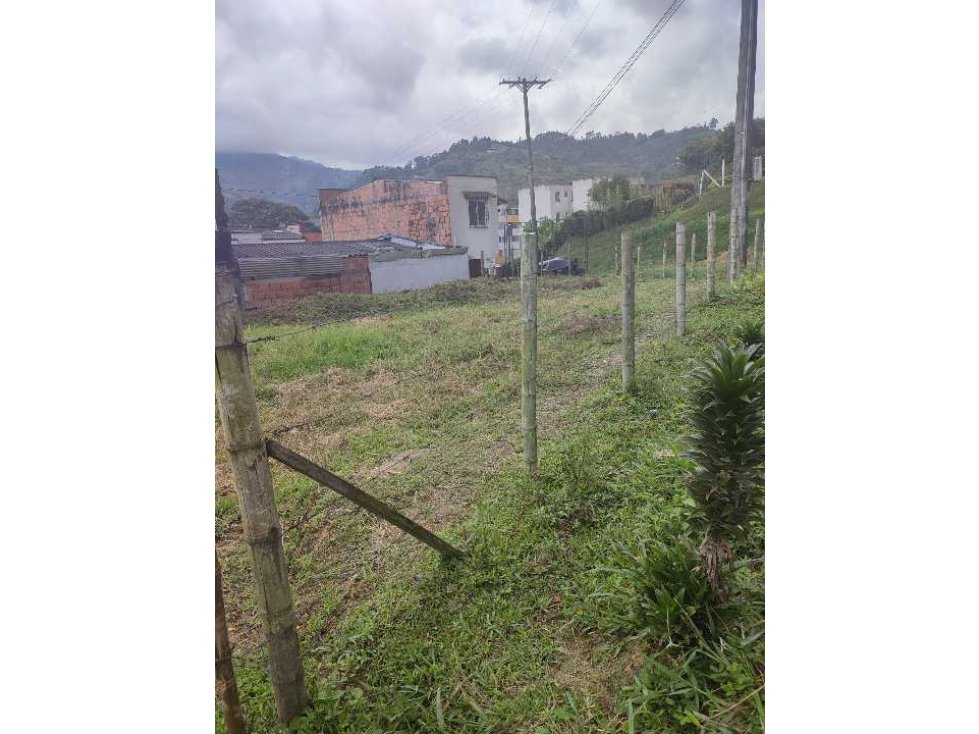 VENTA DE LOTES EN PIAMONTE DOSQUEBRADAS