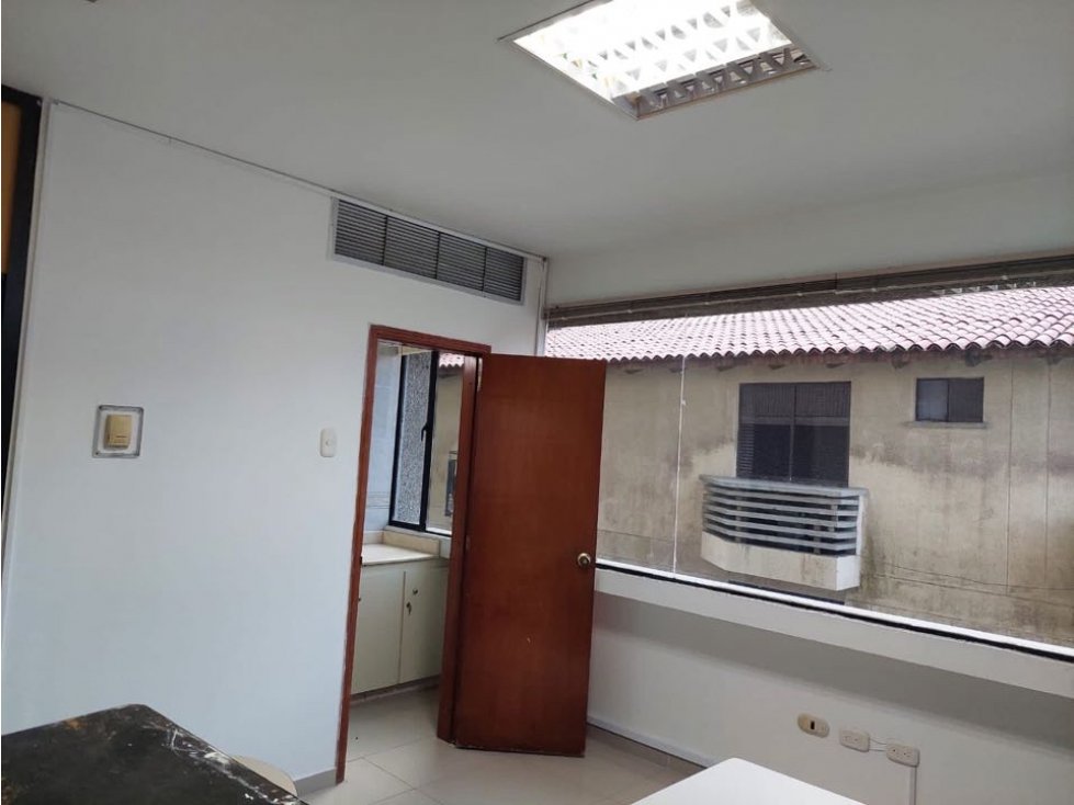 Venta de Oficina en Alto Prado