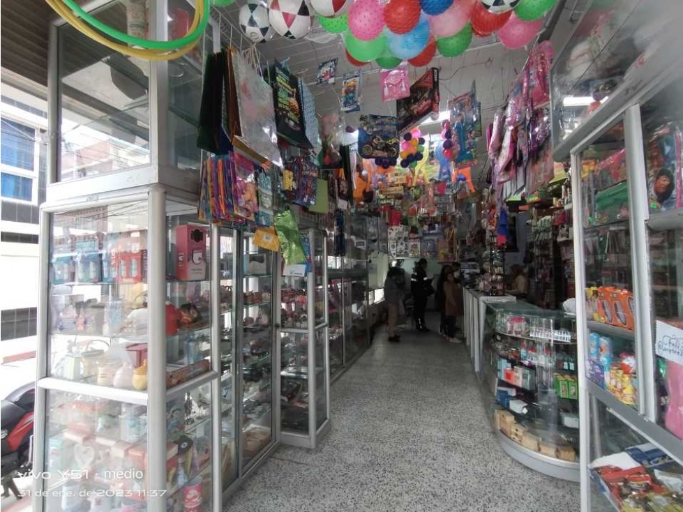 VENTA NEGOCIO PAPELERIA EN ZONA COMERCIAL   KENNEDY BOGOTA