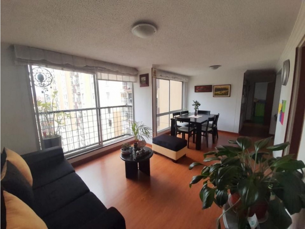 VENTA EXCELENTE APTO EN PONTEVEDRA