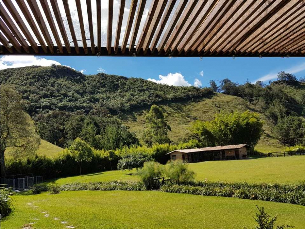 Venta Finca en La Ceja Vereda San Nicolás $3.920millones área 17.900m2