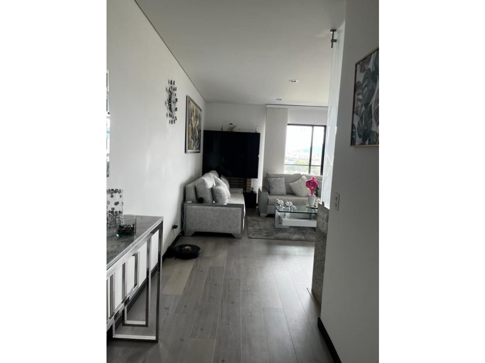 Venta hermoso Apartamento Lagos de Cordoba, Bogotá