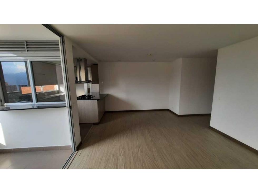 Venta moderno apartamento en Envigado,cerca a Sebastiana