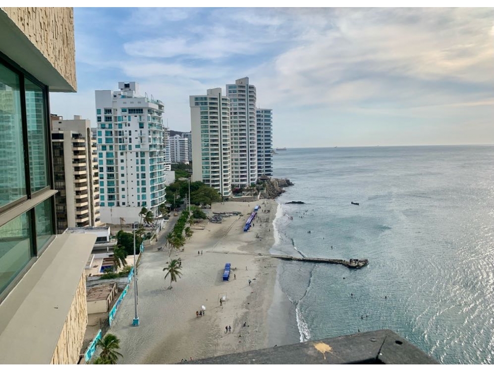 VISTA COMPLETA A LA BAHÍA DEL RODADERO