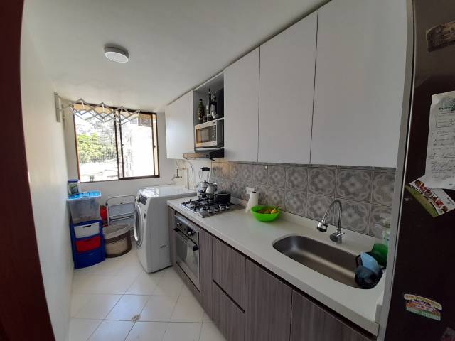 VENDO APARTAMENTO EN CHAPINERO GRANADA