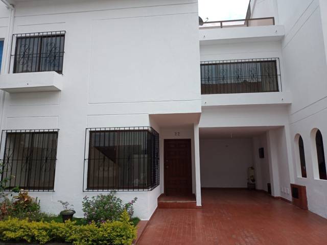 Arriendo Casa En Condominio Ciudadela El Bosque