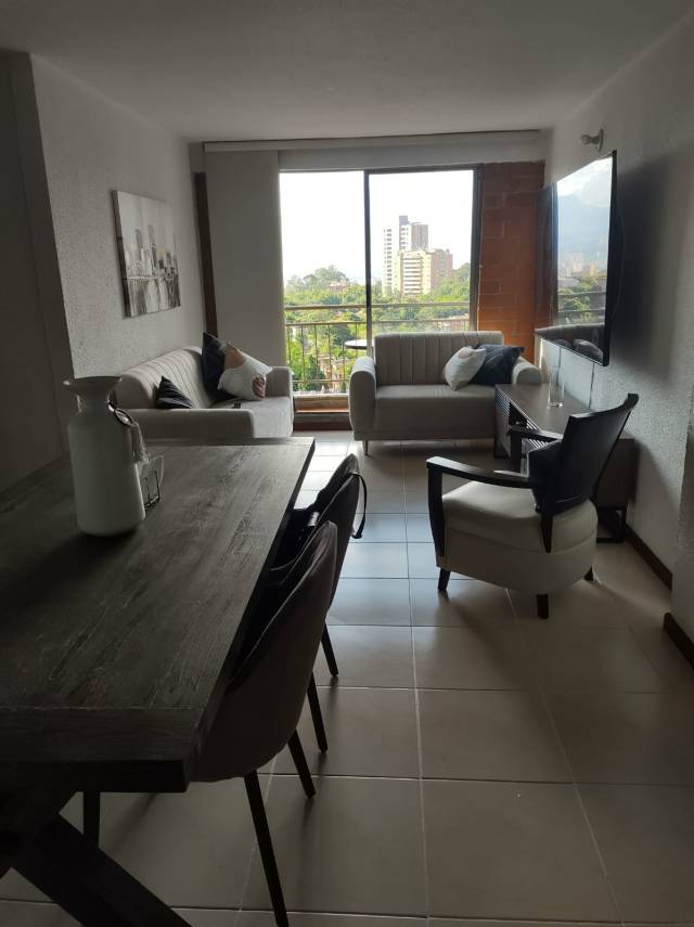 Apartamento en Unidad Camino Verde del bosque, Envigado